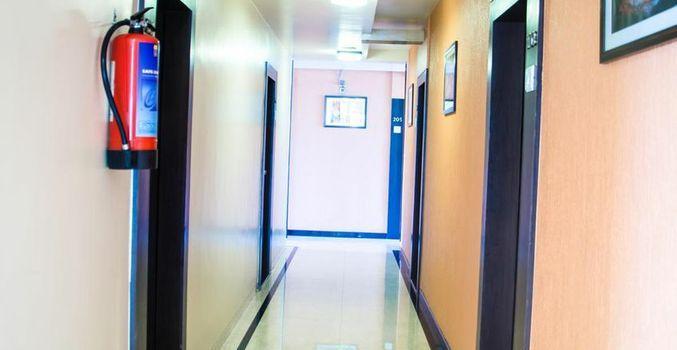 Hotel Bhagyalaxmi Shirdi Eksteriør bilde