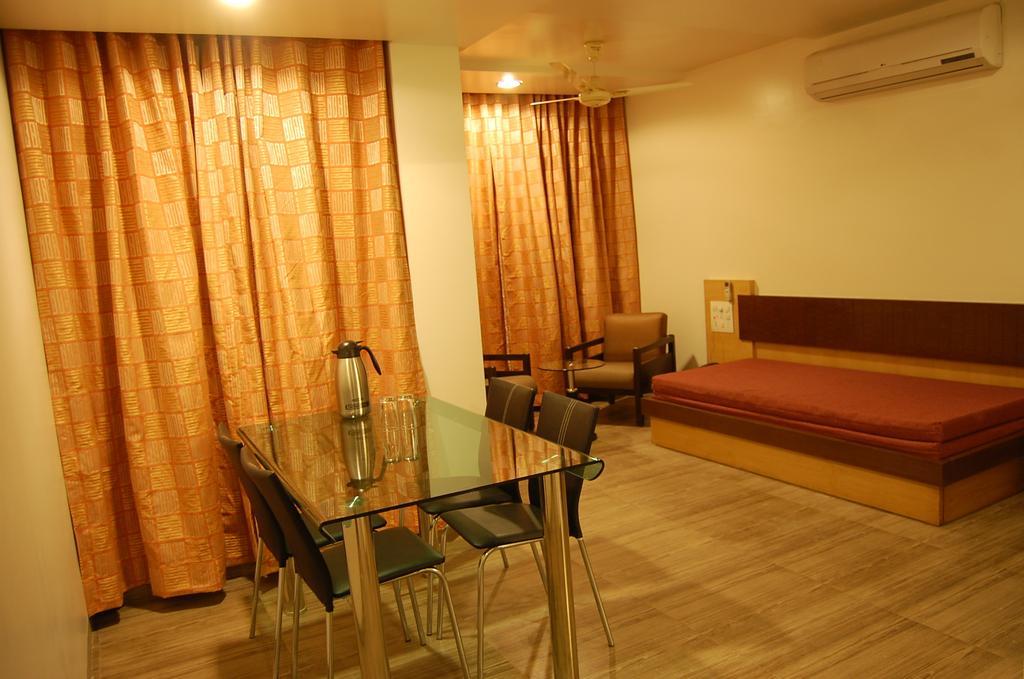 Hotel Bhagyalaxmi Shirdi Rom bilde